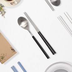 RAONNURI 無刮痕 Della 全不鏽鋼彩色餐具組, 深黑色, 湯匙 + 筷子, 1套