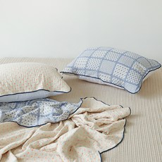 Nubile 四層紗布拼布圓點雙面鬆緊帶式枕頭套