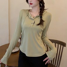 Goodif 柔美鈕扣點綴修身連帽T恤