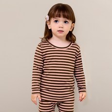 unifriend 童款橫條紋溫暖桃皮絨9分袖家居套裝