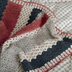 slow moments 混紗毛毯DIY組, 1套, 01 奶油、02 燕麥、16 甜紅、23 木炭