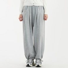 Elsso 女款氣球版型寬版雙褶束口毛圈運動褲