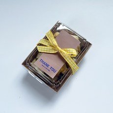 Tina Picnic 迷你牛皮紙一次性容器 + 米色貼紙 + 黃色緞帶組合, 20套, 便當盒(20入) + 米色貼紙(20入) + 黃色緞帶(20入)