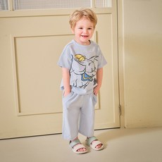 mollimelli 迪士尼 男童 小飛象素描七分上下套裝