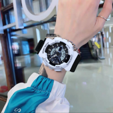 逍遙商會 防水學生軍人腕式電子運動手錶, 1個, 黑色 + 白色