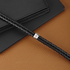 maserati 男士經典金屬時尚皮革手鍊 JM422AVE13