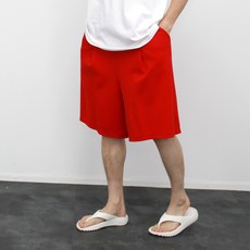 CONFIAR 男士舒適寬版打褶鬆緊帶短褲 TC10101