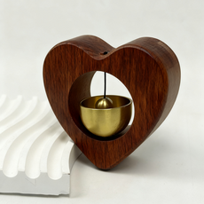 트레오바 문걸이 장식 나무종, 하트형 호두색