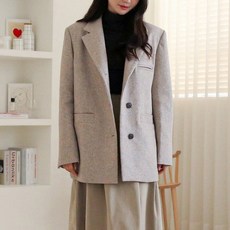 B9 女款男友風夾克