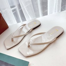 헤스티아 여성용 사각코 애나멜 컬러 쪼리 샌들