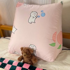 Begozani Mamung 三角靠墊, 粉紅色