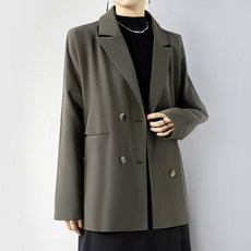 Queenis 女款Oversize大翻領鈕扣外套