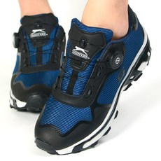 Slazenger That's Mine 男士一鍵式旋鈕健行鞋