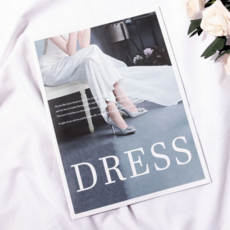 Enrich 氛圍感復古攝影道具雜誌 12頁 DRESS