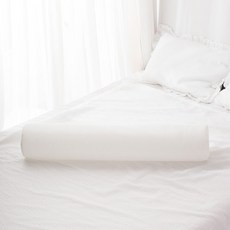 LIVING MONDE 3D涼爽身體抱枕, 白色的