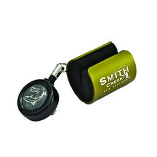 SMITH CREEK 桿固定夾銷在捲軸上, 綠色