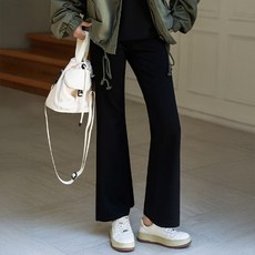 Chic Fox 女性顯瘦鬆緊帶靴型運動褲 53TR776