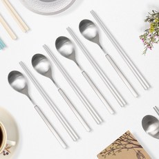 RAONNURI Della 無刮痕全不鏽鋼湯匙筷子4件組, 銀色, 湯匙 4p + 筷子 4p, 1套