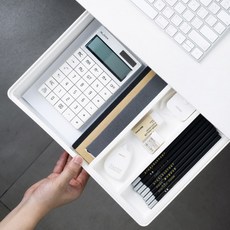 黏貼式抽屜高級型 中型, 白色的