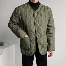 MAN TIME QTJ 菱格紋輕量鋪棉外套夾克