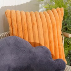 JCP 溫暖舒適簡約線條抱枕套