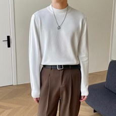 男款 DM 內搭層次感高領毛衣