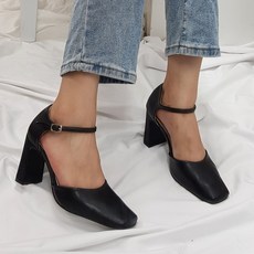 파이 스퀘어 통굽 스트랩 힐 8.5cm K099