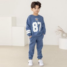 vavkids 童款87數字印花長袖上衣+長褲組