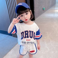 BEBENIZ 女孩童字母印花短袖T恤+短褲