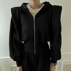 NANING9 女性用 Madent 刷毛泡泡袖運動套裝