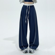 Paradiso 女款隨性時尚風寬版縫線運動褲