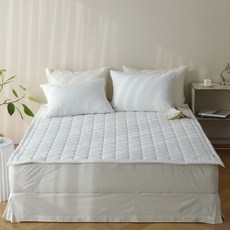 tacca tacca 四季用無塵水洗固定鬆緊帶薄墊, 純白色