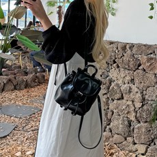 FROMHEAVEN 女性 Mofly 水桶迷你後背包 P747, 黑色