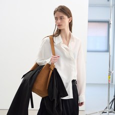 Oui mais non 女款 Moma double shirts