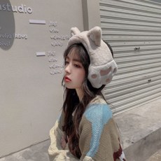 YOLO LIFE 貓咪耳罩帽 FREE