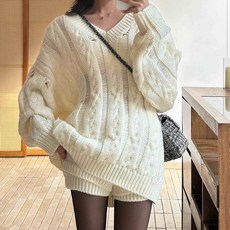 MEICHEL Keloda 寬鬆版V領針織毛衣短褲套裝 11030