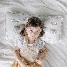 bebenuvo 孩童四季護頸枕頭, Botanic Lovers