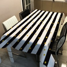 I Love Home 隨機圖案印花方形居家桌布, TYPE4, 60 x 60 cm