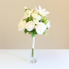 Garden in the City 人造花 盛開混搭花束, 白色, 1個