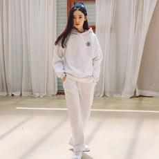 KISPO 女童 Winkwolf 加高訓練上裝和下裝套裝