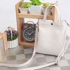 bonnie bottari 柔軟手機迷你包, 象牙白