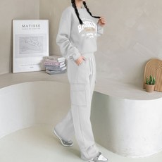 Lalaon 女性溫暖刷毛大學T工裝運動褲套裝 25TSP3270