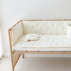 Chez bebe 嬰幼兒感性星星刺繡鋪棉墊, 象牙白, 1個