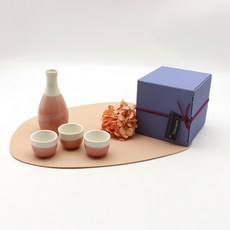 Dalsogum 韓國製手工陶瓷大理石紋粉色德利瓶酒杯禮盒組, 1套, 德利瓶 + 酒杯 3p