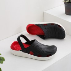 GODSHOE 男款軟水涼鞋