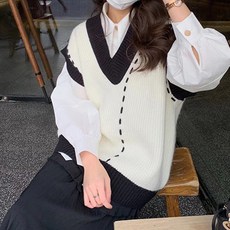 Chichills 縫線寬鬆版型針織背心 00611 T