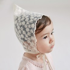 HAPPY PRINCE 小花刺繡蕾絲綁帶帽