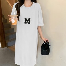 구디프 M레터링 슬릿 루즈핏 원피스