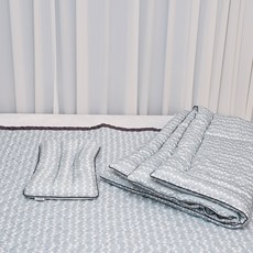 ahtty blanc 孩童用棉質薄被+一體式枕頭+薄墊組, 雲朵款