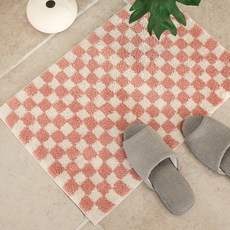 棋盤格紋地墊, 粉色的